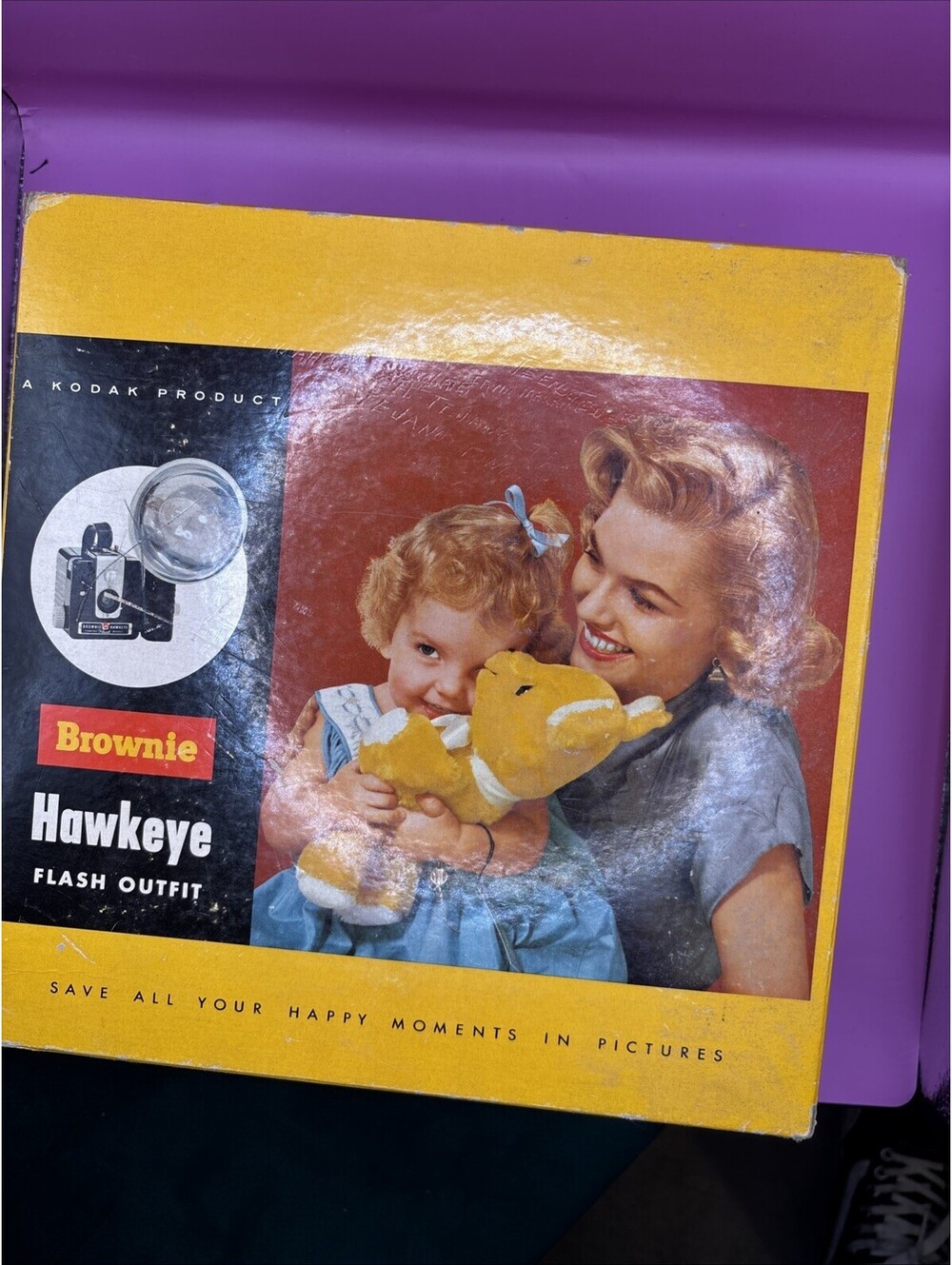 Vintage Kodak Brownie Hawkeye Flash Outfit Camera in Box -